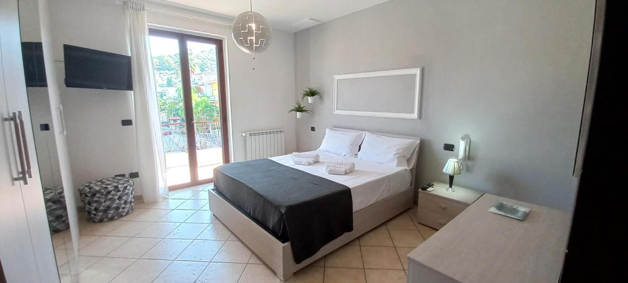 Apartament L'Isola Di Ago Torregrotta Zewnętrze zdjęcie